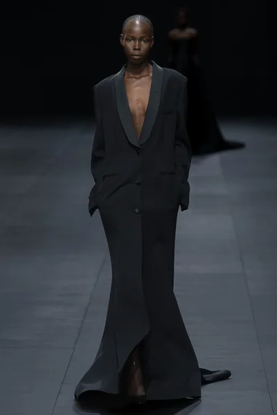 Look 90